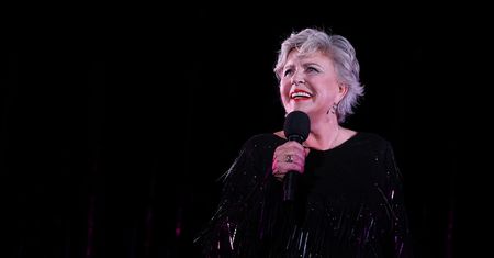 Krystyna Janda z petardą na 70. urodziny. "My Way" w Teatrze Polonia to coś więcej niż spektakl [RECENZJA]