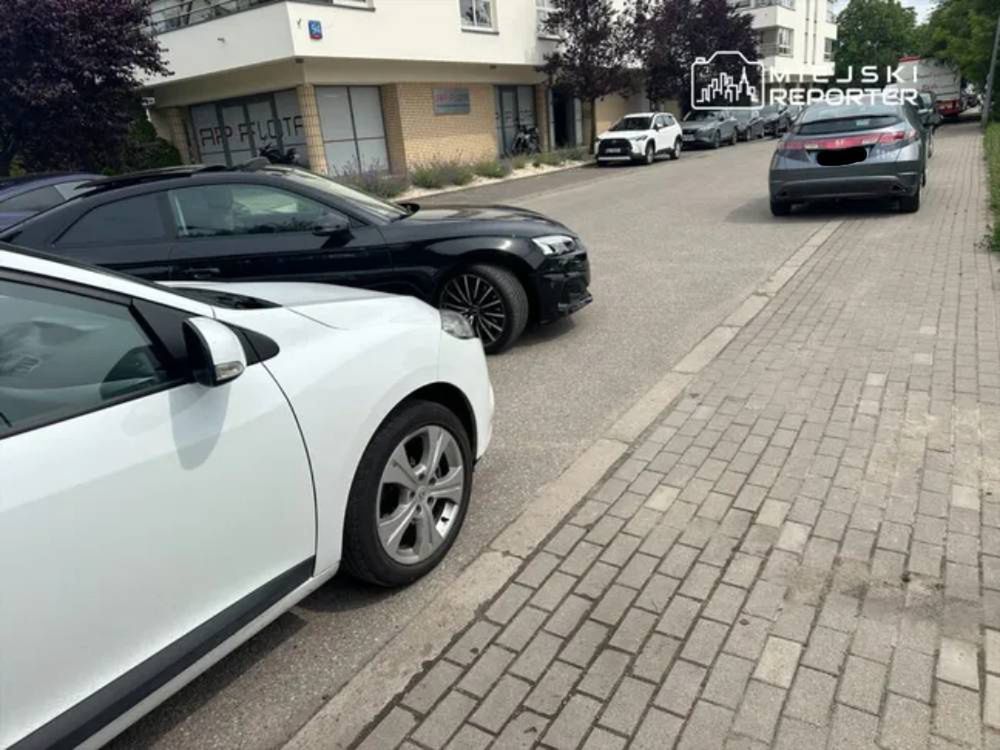Pijany kierowca bez prawa jazdy