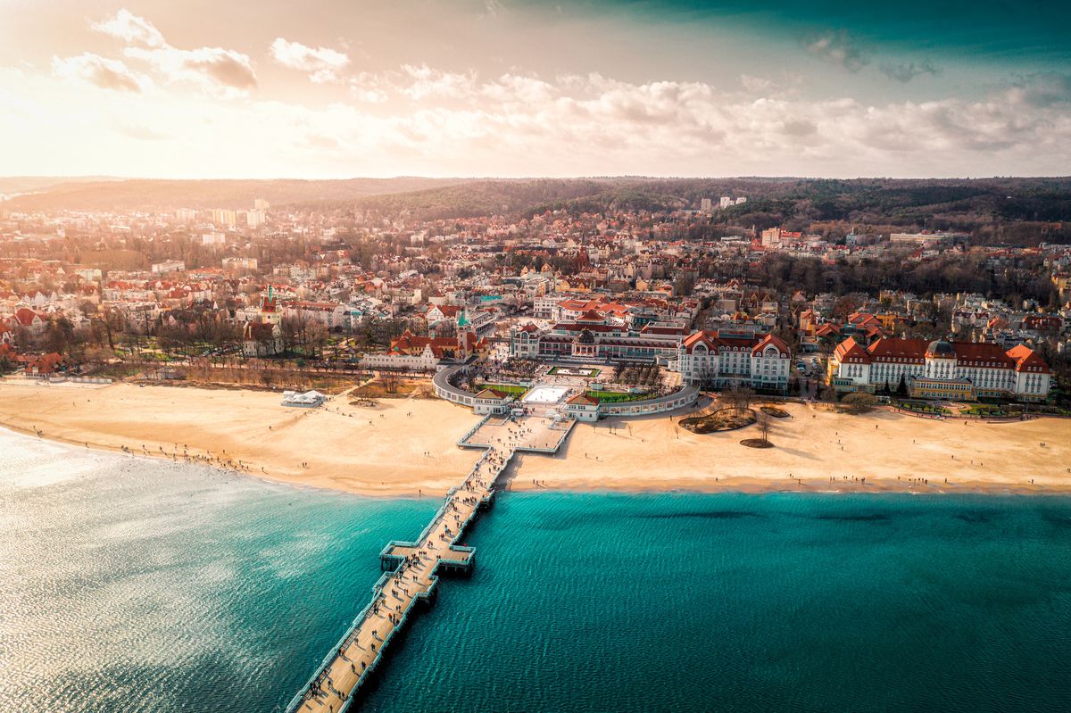 Sopot to jedno z tych miast, które turyści chętnie odwiedzają po sezonie