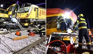 Czołowe zderzenie pociągów w Czechach. Nagranie z akcji ratunkowej