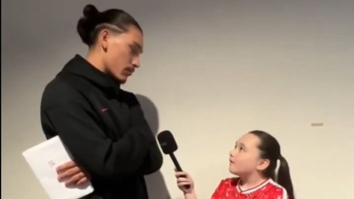 Darwin Nunez w rozmowie z młodą reporterką