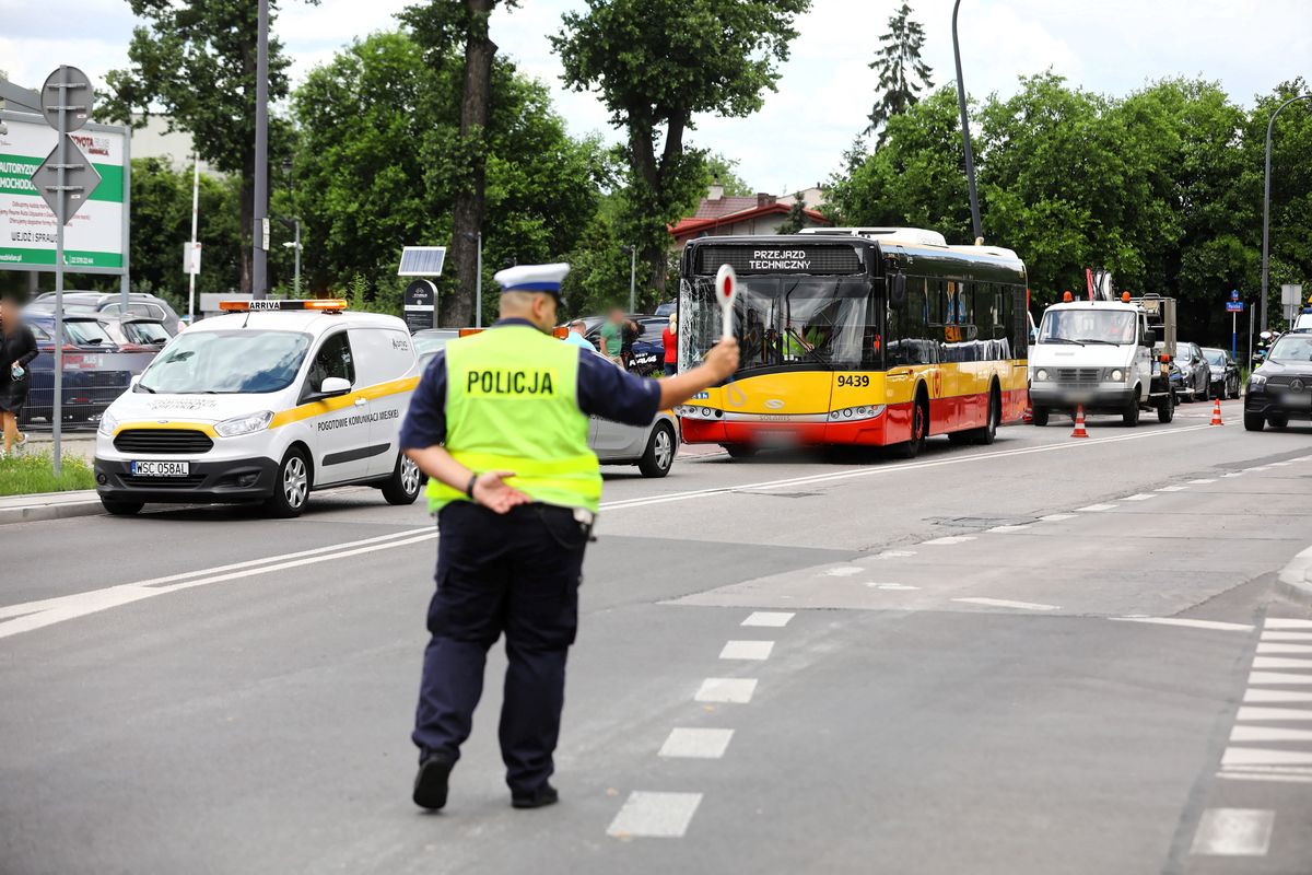 Warszawa. Kolejny wypadek z udziałem kierowcy autobusu. Jest reakcja policji