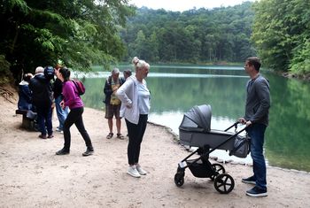 Szczecin: 100 urodziny Jeziora Szmaragdowego. Wycieczki z przyrodnikami, piknik i tort