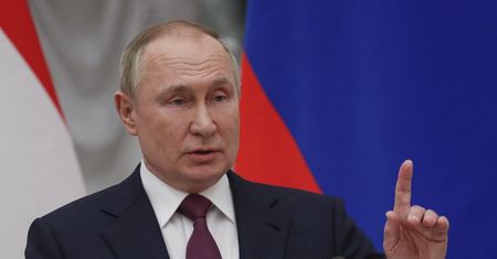 Putin oskarża USA i NATO. Mówi też o Polsce