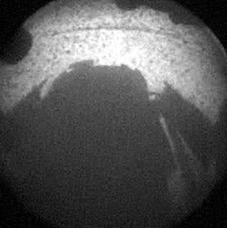 Curiosity Rover wylądował! Mamy pierwsze zdjęcia z pokładu łazika 3