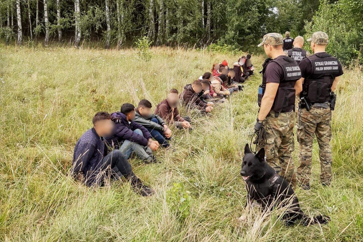 Przez białorusko-polską granicę przedzierają się grupy imigrantów (PoSG)