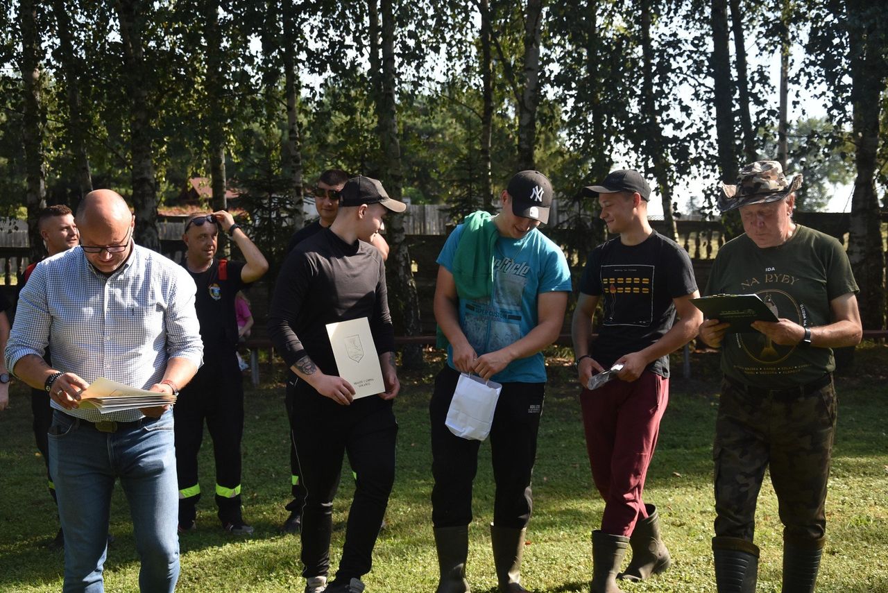Jezioro Smolary: Wędkarze spotkali się podczas turnieju. Kto wygrał?