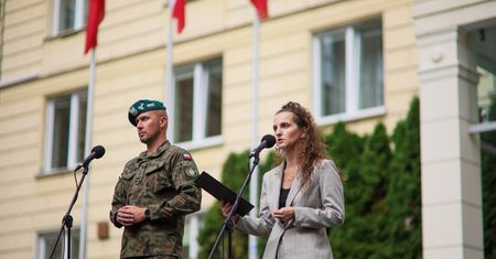 MSWiA o szczątkach dronów i "pocisku niewiadomego pochodzenia"