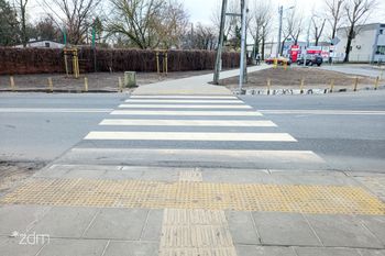 Skrzyżowanie na Pokrzywnie po dużych zmianach. Nowe przejścia i chodniki