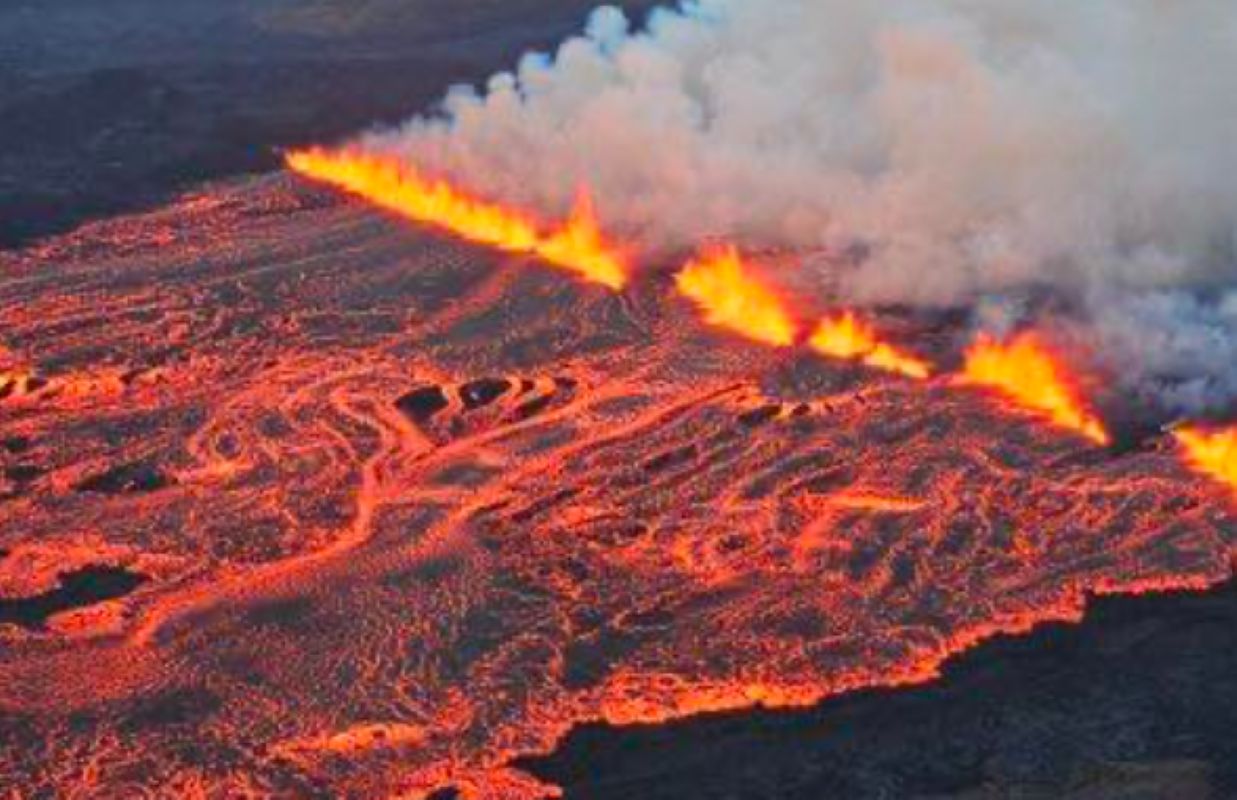 Erupcja wulkanu na Islandii