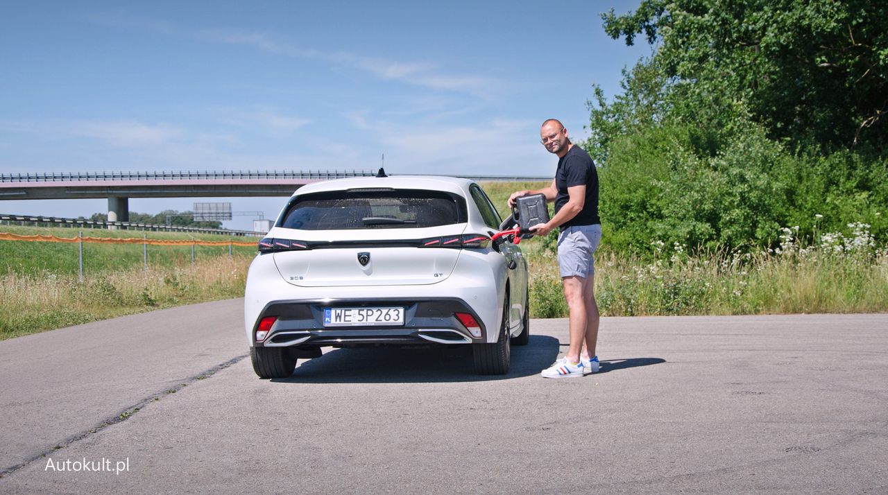 Test: Peugeot 308 1.5 BlueHDI – cofnąłem się w czasie, by pojeździć dieslem. Ma wielką zaletę i nie chodzi o zasięg