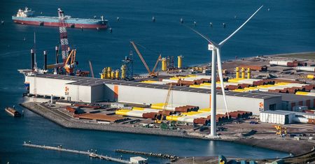 Gigantyczna turbina jednym obrotem zasili dom przez dwa dni. Amerykanie stawiają całą farmę