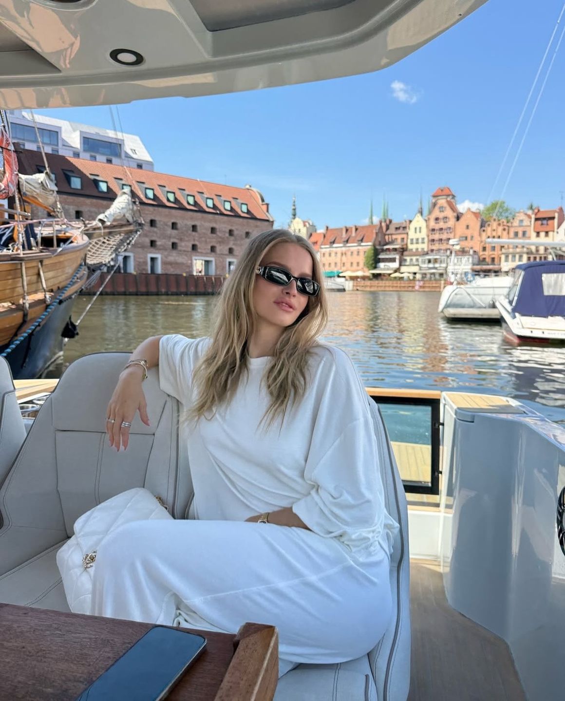 Karolina Piasarek-Salla