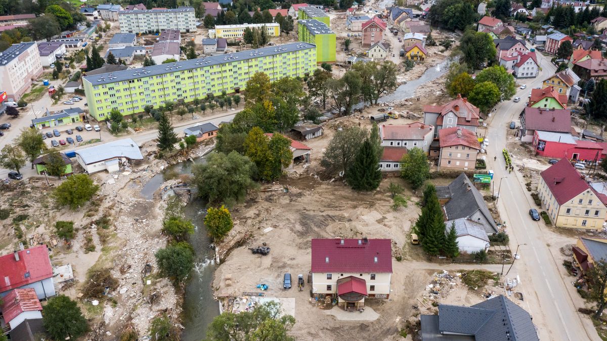 STRONIE SLASKIE, DOLNOSLOSKIE, POLAND - 2024/09/26: (EDITORS NOTE: Image taken with drone)
An aerial view of debris from destroyed buildings, bridges, and roads as massive flooding affected tourist resorts in southern Poland. Central Europe, including Poland, experienced widespread flooding following the heavy rains brought by Storm Boris. Resorts such as Ladek-Zdrój, Kodzko, and Stronie lskie were particularly affected by the flood wave, and the towns are now being rebuilt from the debris. (Photo by Dominika Zarzycka/SOPA Images/LightRocket via Getty Images)