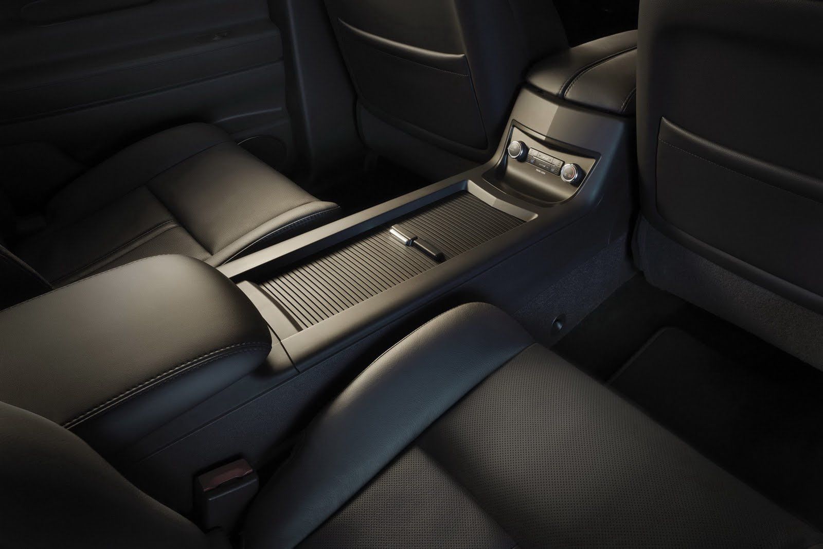 Lincoln MKT