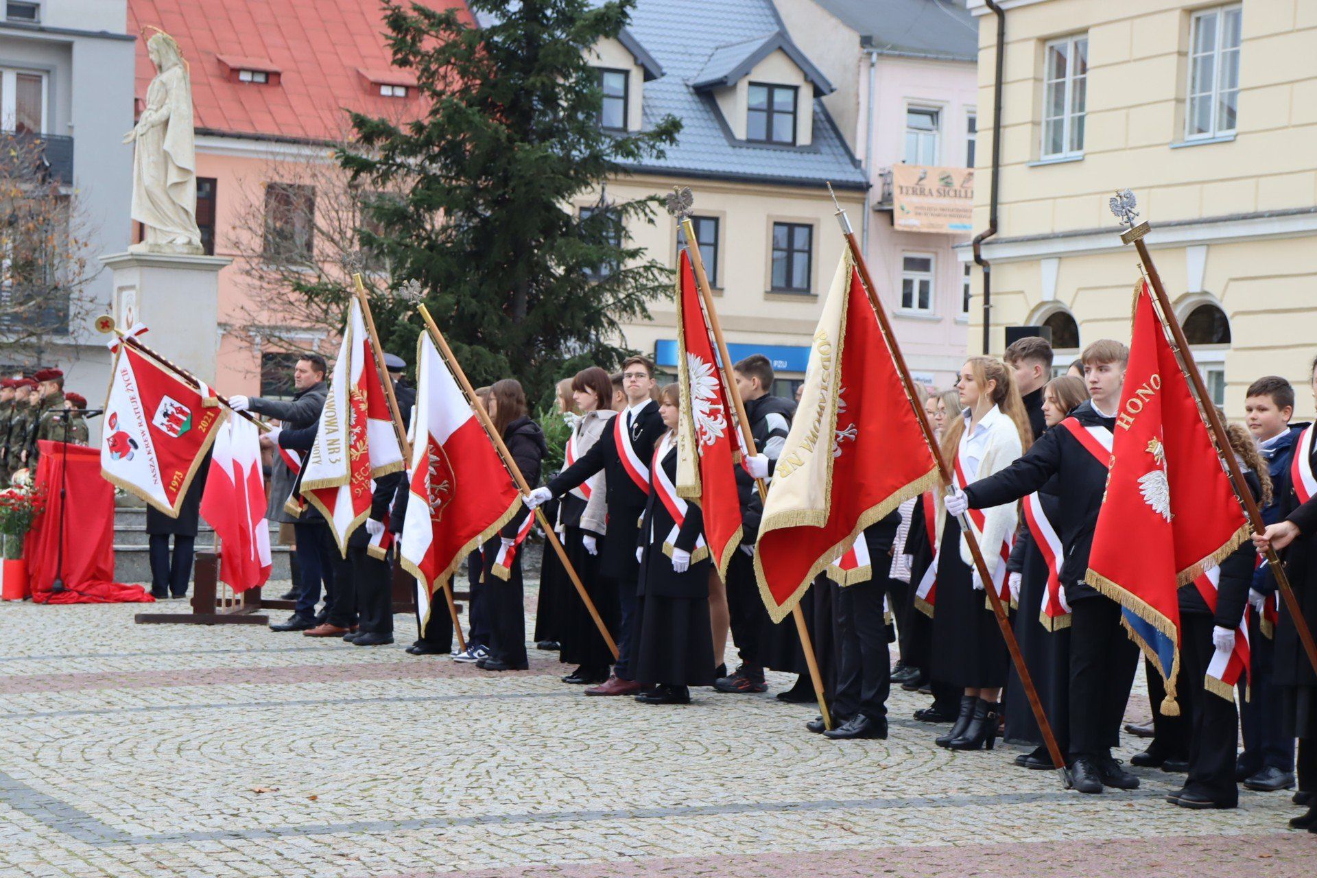 Obchody 11 listopada w Łęczycy