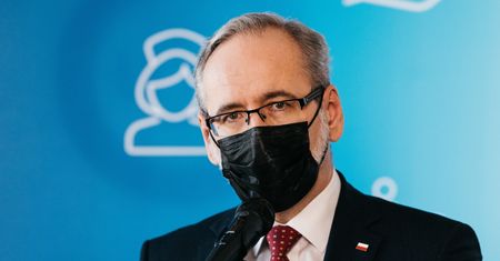 Koronawirus w Polsce. Adam Niedzielski ujawnił liczbę nowych zakażeń i zgonów