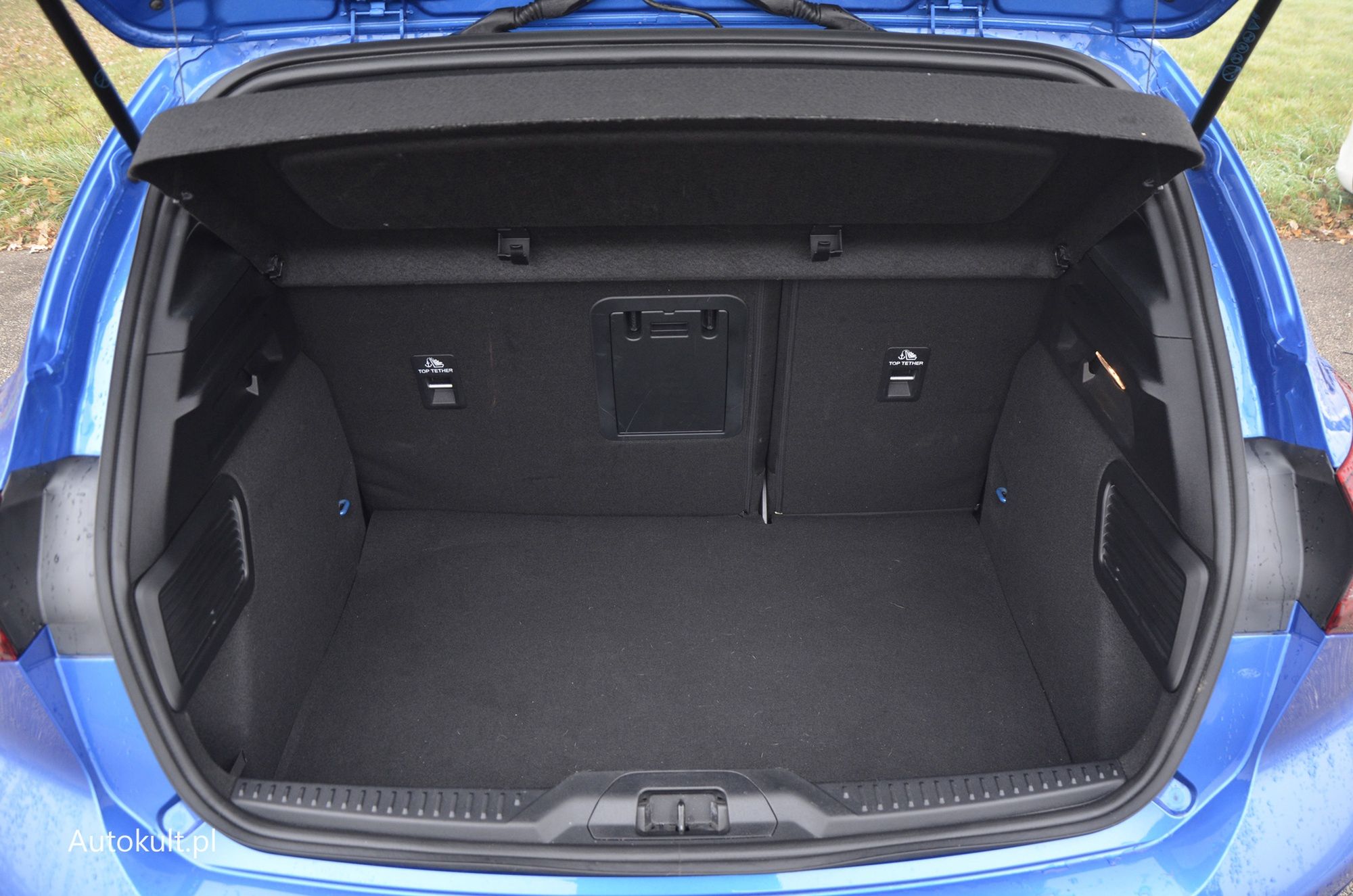 Ford Focus vs. Mazda 3