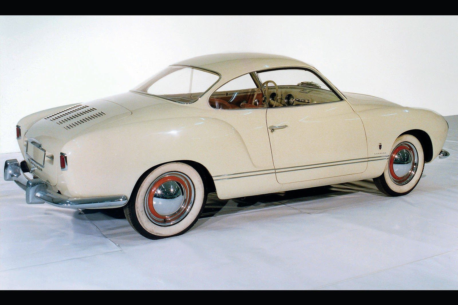 Volkswagen Karmann Ghia