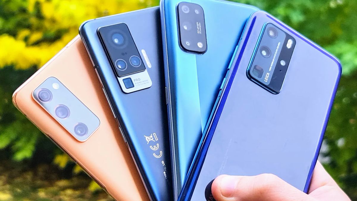 Gubisz się na rynku smartfonów? Spokojnie, producenci też już nie ogarniają tego bałaganu 1