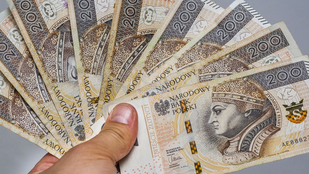 Tychy. Pracownica przelała sobie milion złotych "premii"