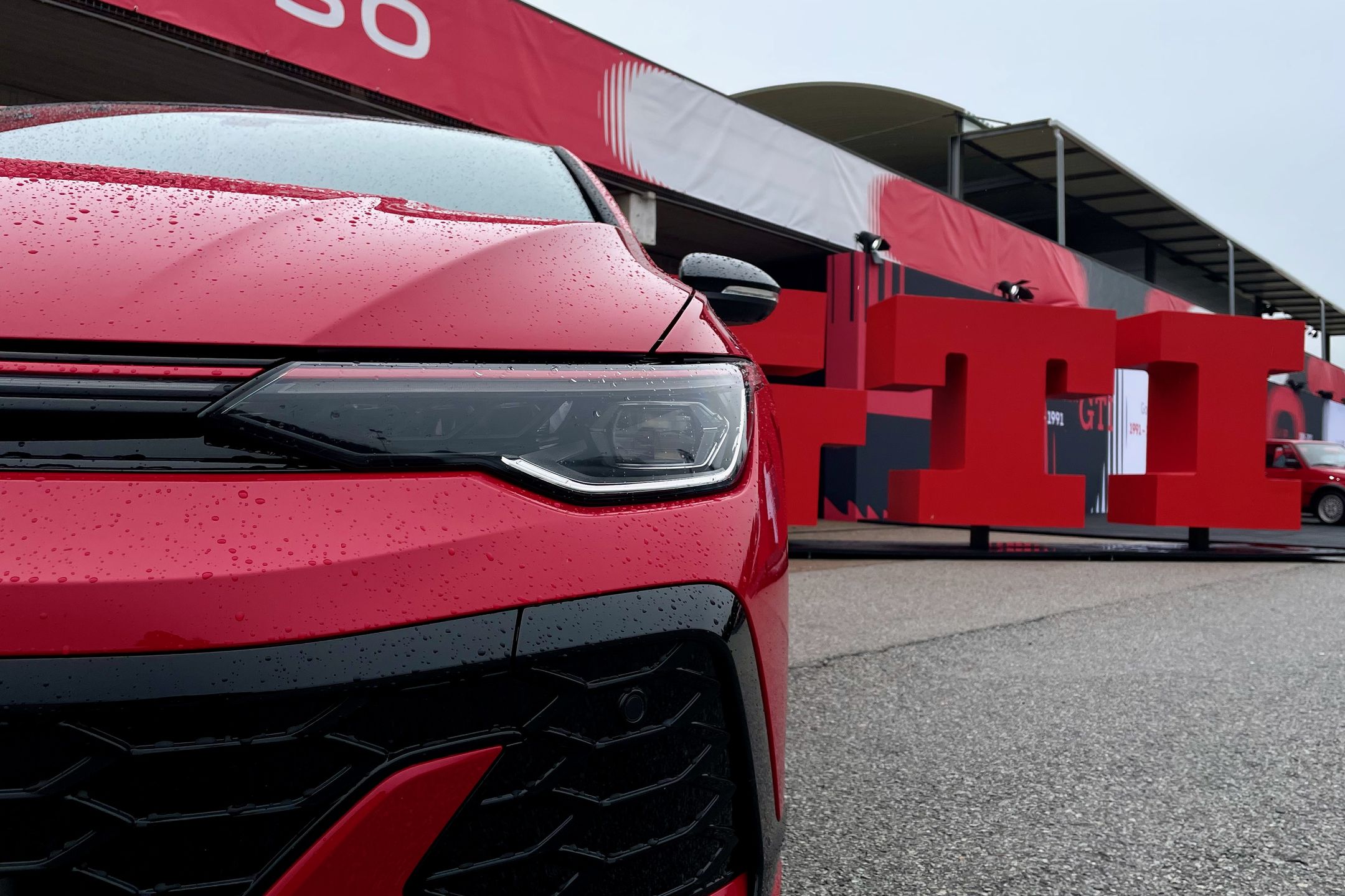 Volkswagen Golf GTI Edition 50