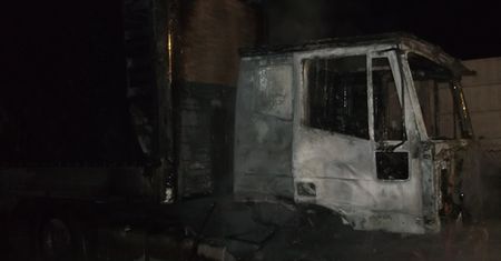 Z regionu: Pożar samochodu ciężarowego w sylwestrową noc