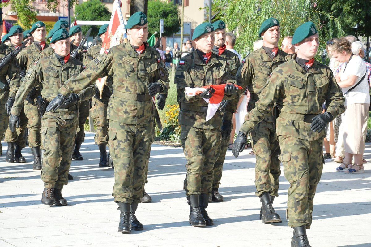 Kompania Honorowa z niżańskiego garnizonu