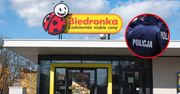 Kazali mu kraść w Biedronce i Rossmannie. Potem go więzili