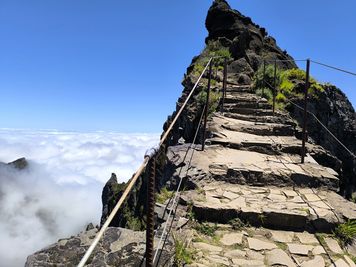 Pico do Arieiro na Maderze. Tu można poczuć się jak ponad światem