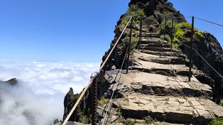 Pico do Arieiro na Maderze. Tu można poczuć się jak ponad światem