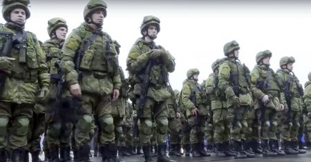 Bunt uczniów z Chabarowska. Wstawali jeden po drugim