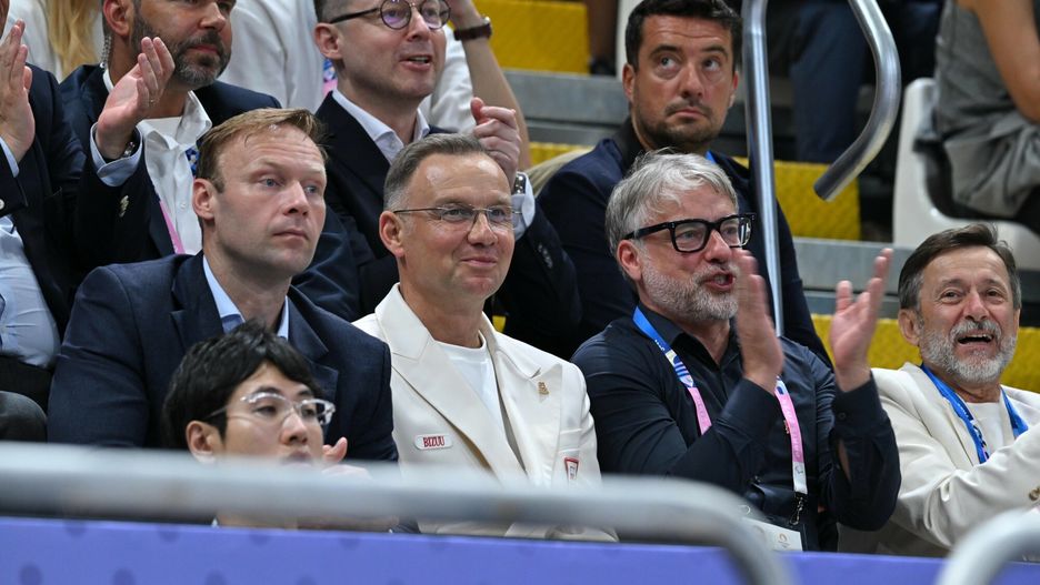 Pary? 2024 - VIPy i celebryci
Fot. Lukasz Kalinowski/East News Paryz, Francja 27.07.2024. Igrzyska Olimpijskie Paris 2024. Pilka siatkowa mezczyzn - grupa B. Mecz Polska - Egipt. N/z: Andrzej Duda i Marcin Mastalerek na trybunach.
Lukasz Kalinowski