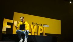 Platforma Fixly zachęca w reklamie "Nie kupuj - naprawiaj"