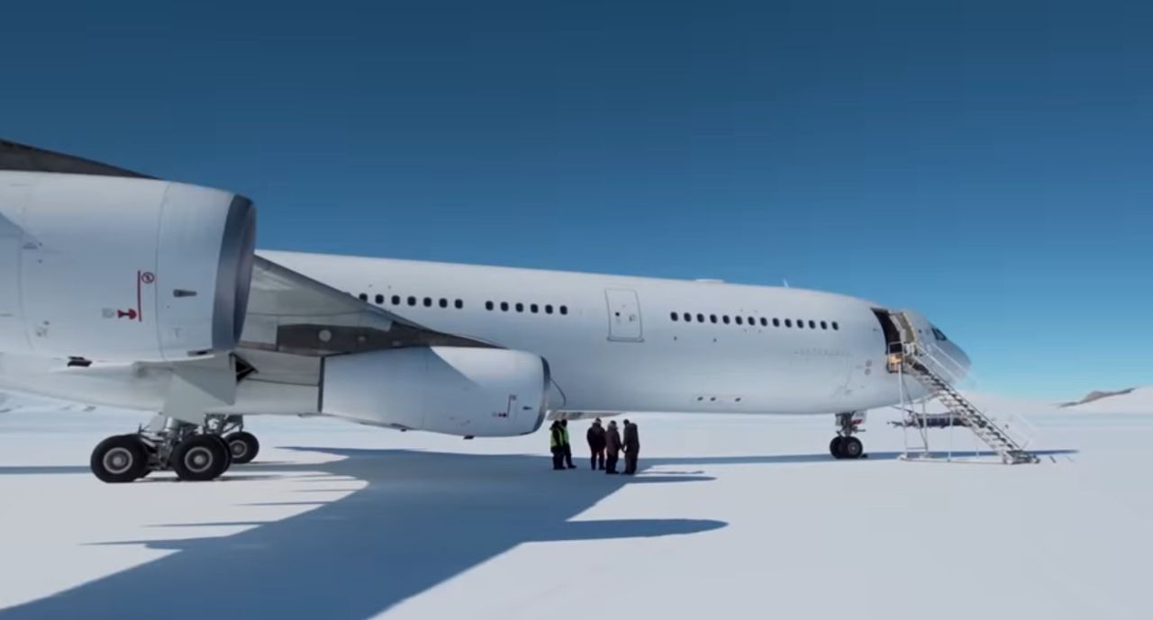 Airbus A340 na Antarktydzie 