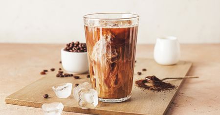 Cold brew w twoim domu – Top 5 ekspresów idealnych na letnie upały