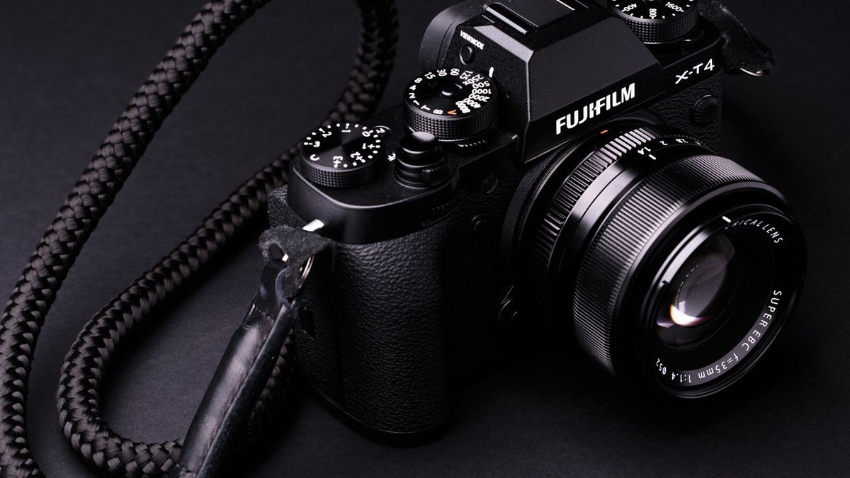 Fujifilm X-T4 pojawi się pod koniec lutego 2020 roku. To pewne! 1