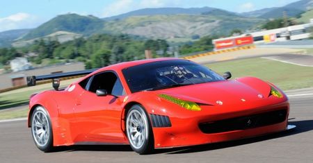 Ferrari 458 Italia Grand Am gotowe do ścigania w USA