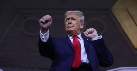 Europa reaguje na zmianę strategii USA. Pomyłka z syrenami w Polsce [SKRÓT DNIA]