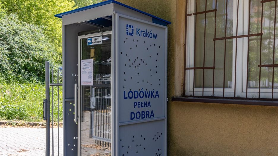 Lodówki społeczne w Krakowie - miejsca, które ratują nadwyżki jedzenia