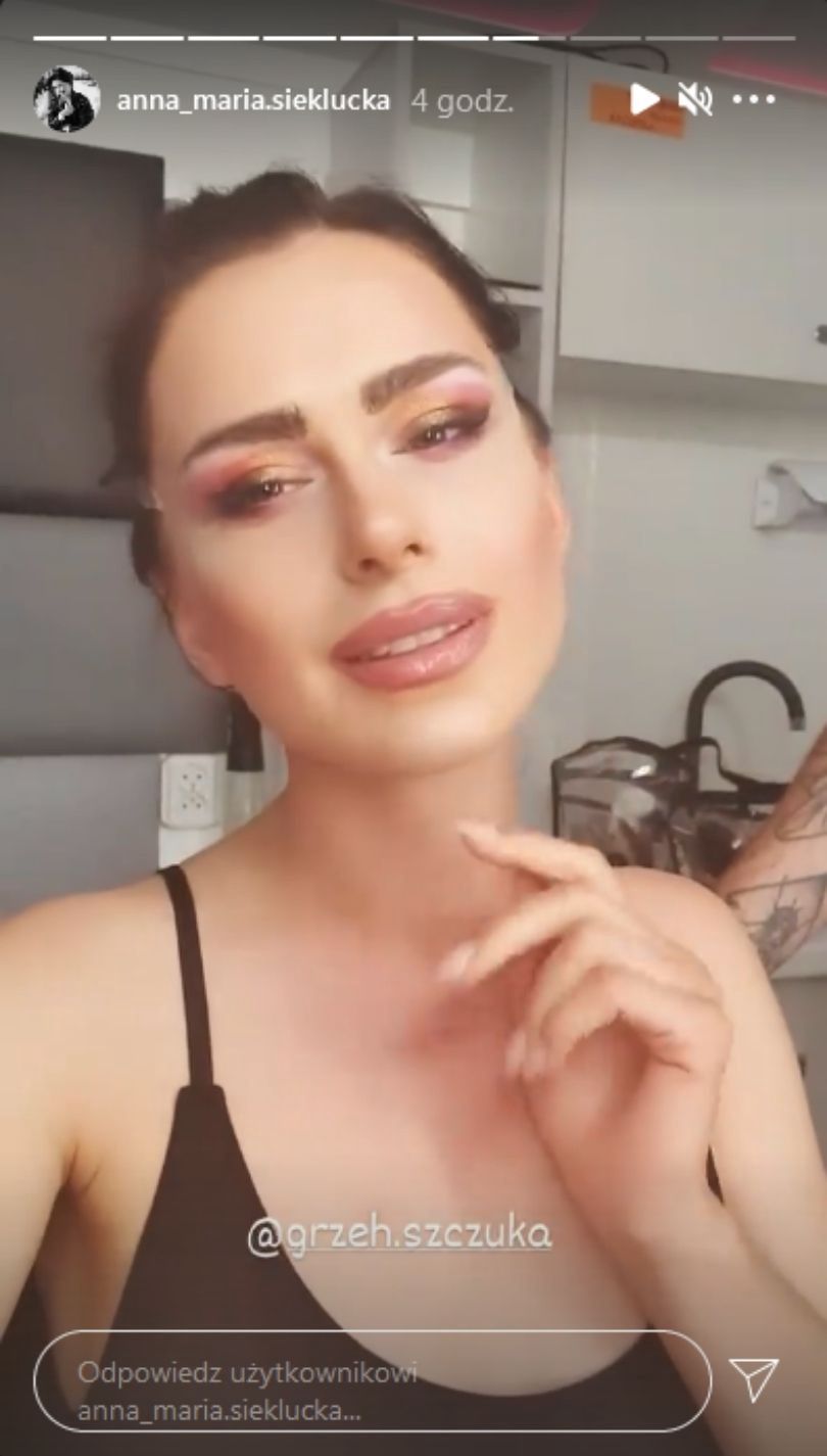 Anna-Maria Sieklucka relacjonuje metamorfozę w sieci