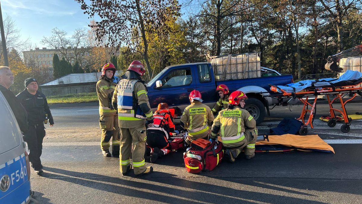 Kierowca nie ustąpił pierwszeństwa. Ranne dwie nastolatki
