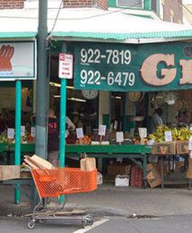 Komornik zajął supermarket. Bo 16 lat temu zwolnili pracownika