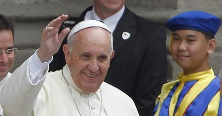 Papież Franciszek: katolicy nie muszą być jak króliki