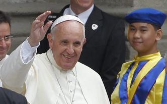 Papież Franciszek: katolicy nie muszą być jak króliki