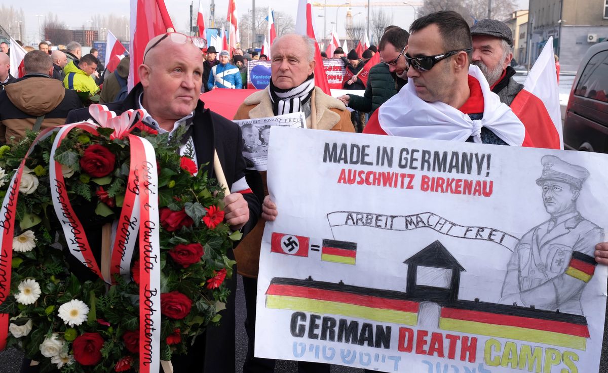 Światowe media o proteście nacjonalistów pod Auschwitz. "Fala prawicowego ekstremizmu"
