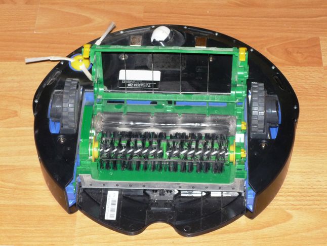 iRobot Roomba 581 - system sprzątający nieco inny niż w tradycyjnych odkurzaczach