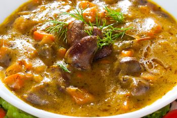 Tanie mięso na gulasz, a bardzo zdrowe. Kiedyś często gotowano, a dzisiaj mało kto kupuje