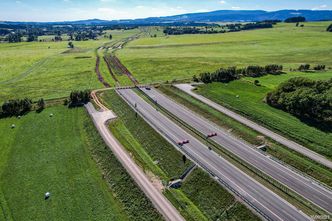 Droga ekspresowa kończy się w polu. Czesi sygnalizują problemy po swojej stronie