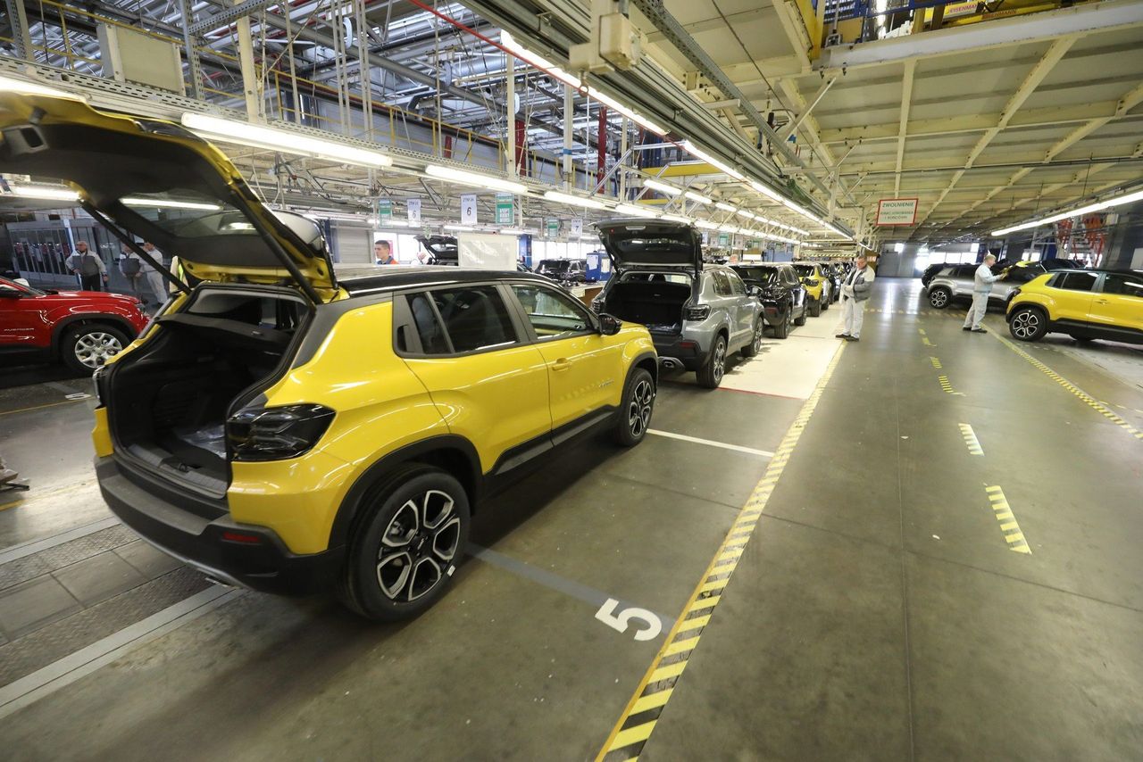 Przemysł motoryzacyjny w Europie mierzy się z szeregiem wyzwań